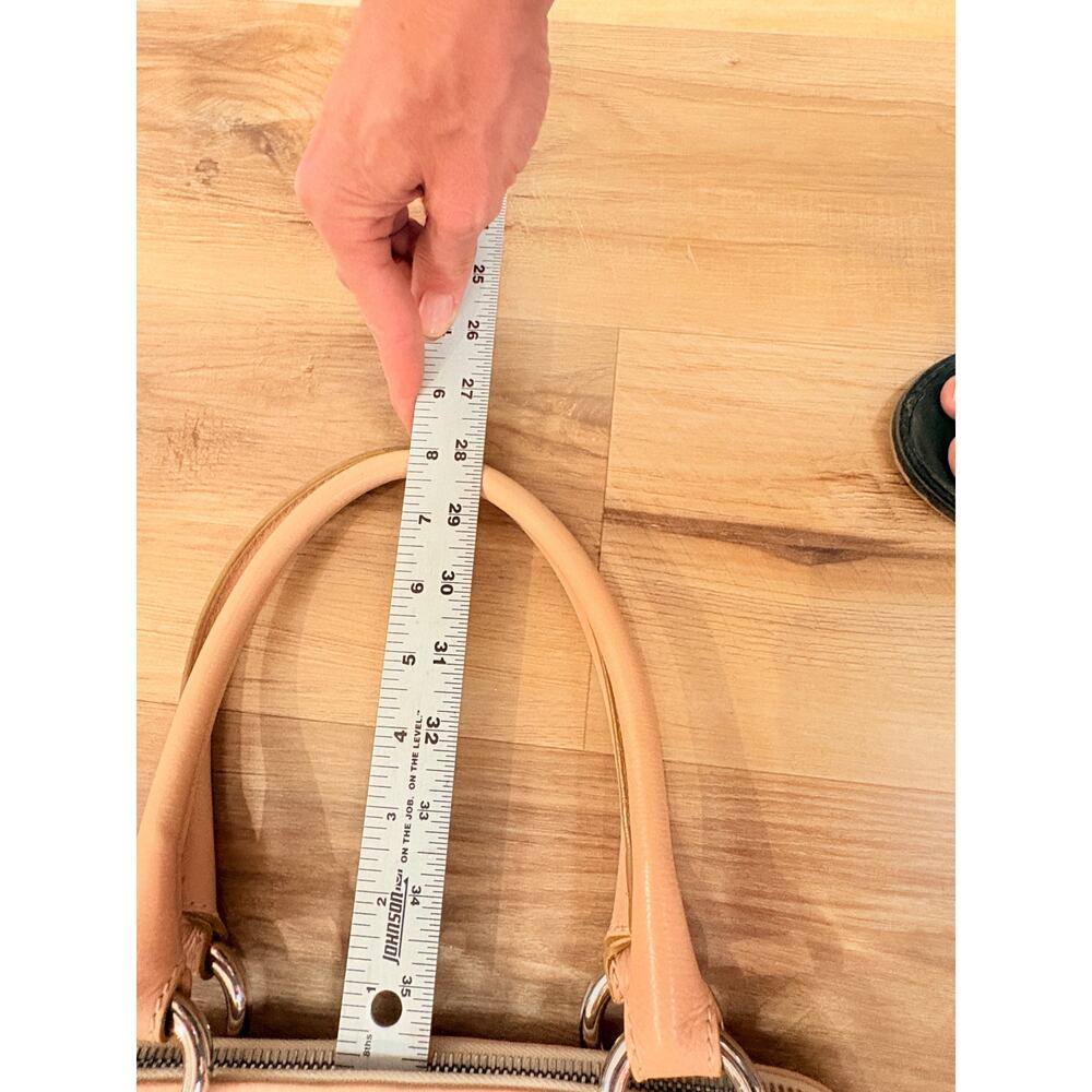 Marc Jacob Leather Shoulder Bag Peach Nude - Picture 14 of 14